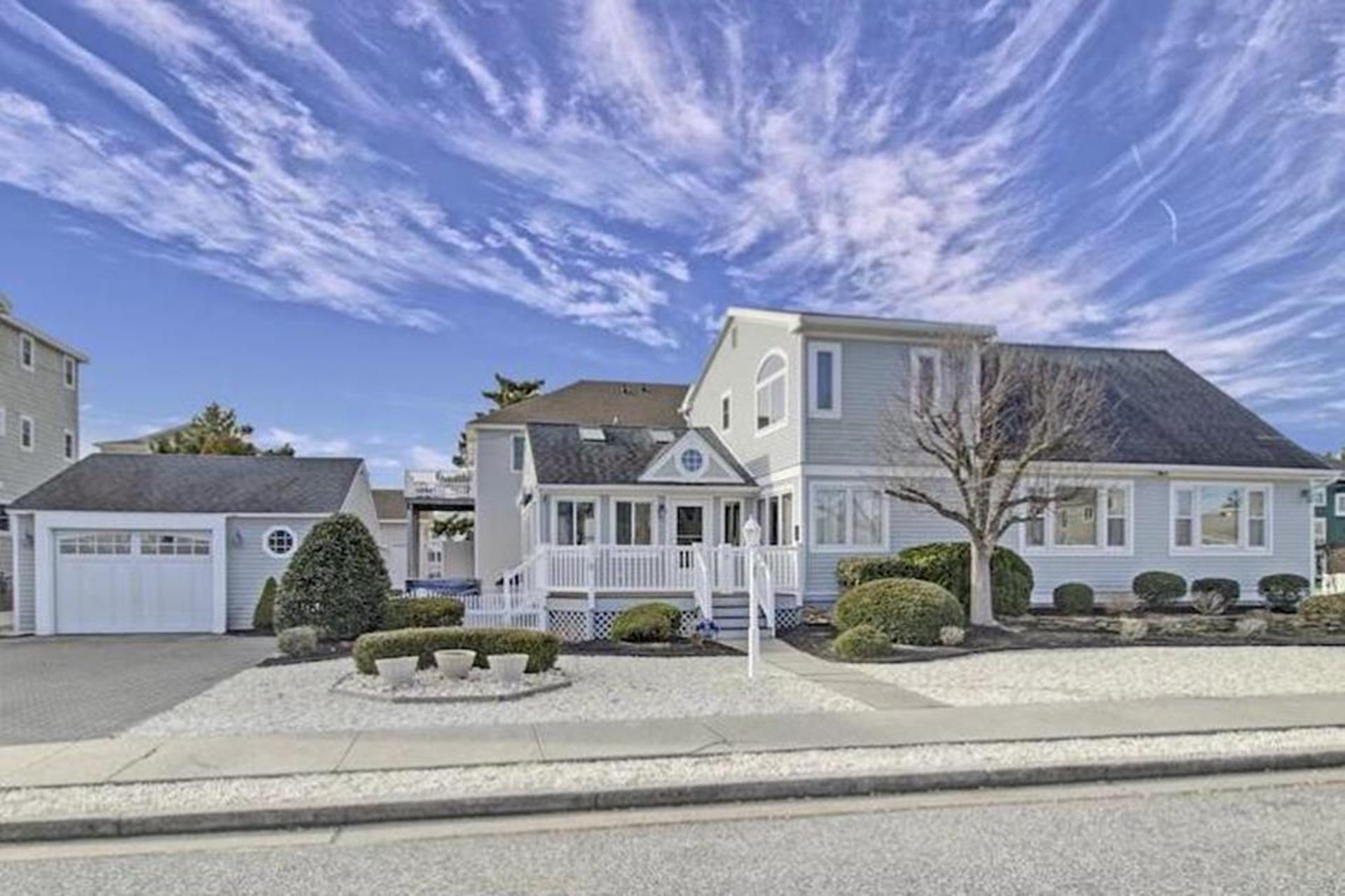 10 East 25th Street, Avalon
