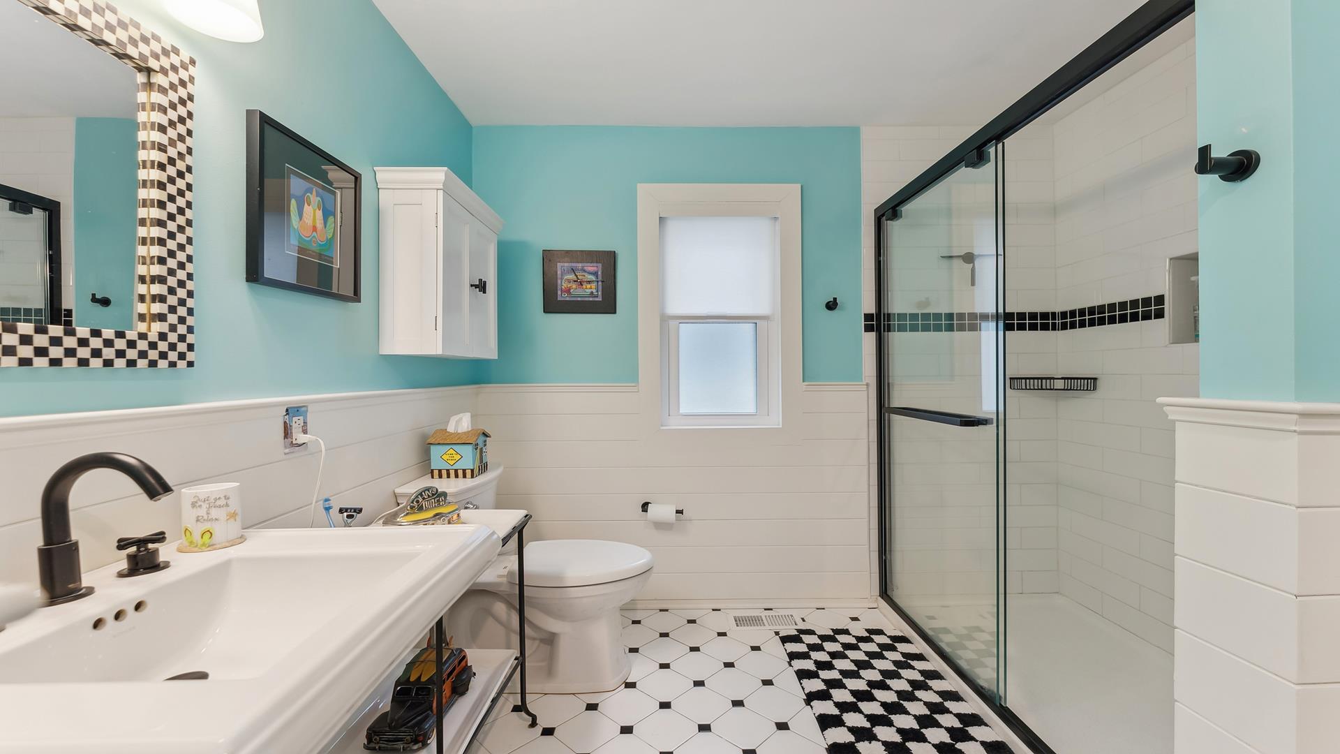 53 E 11th Street, Avalon | COMPASS RE - Avalon