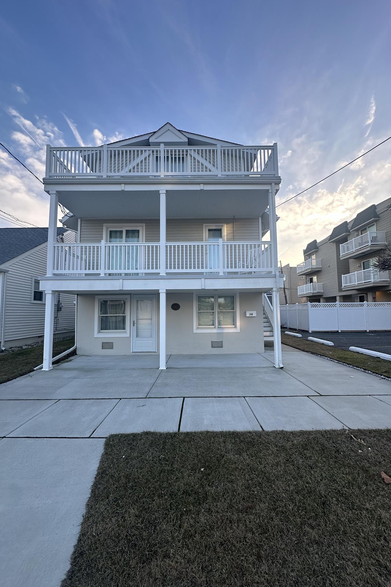 249 108th Street, Stone Harbor | COMPASS RE - Avalon