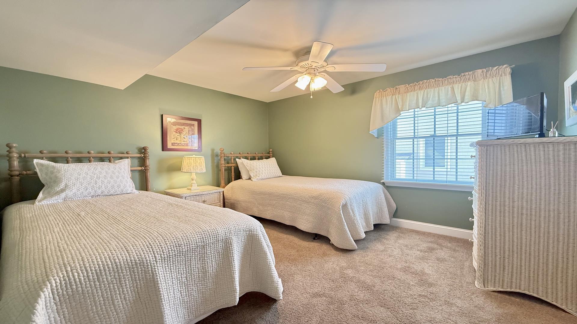 310 79th street, Avalon (Mid-Island)