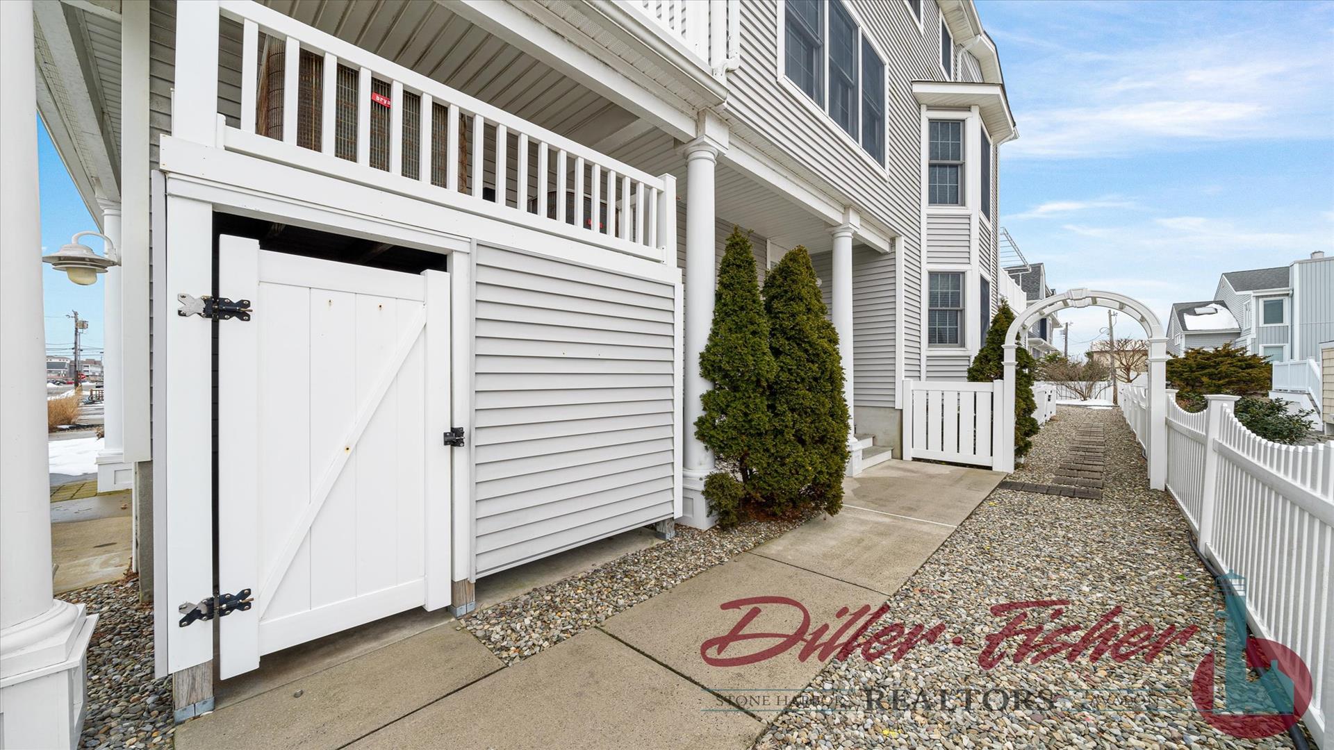 310 79th street, Avalon (Mid-Island)