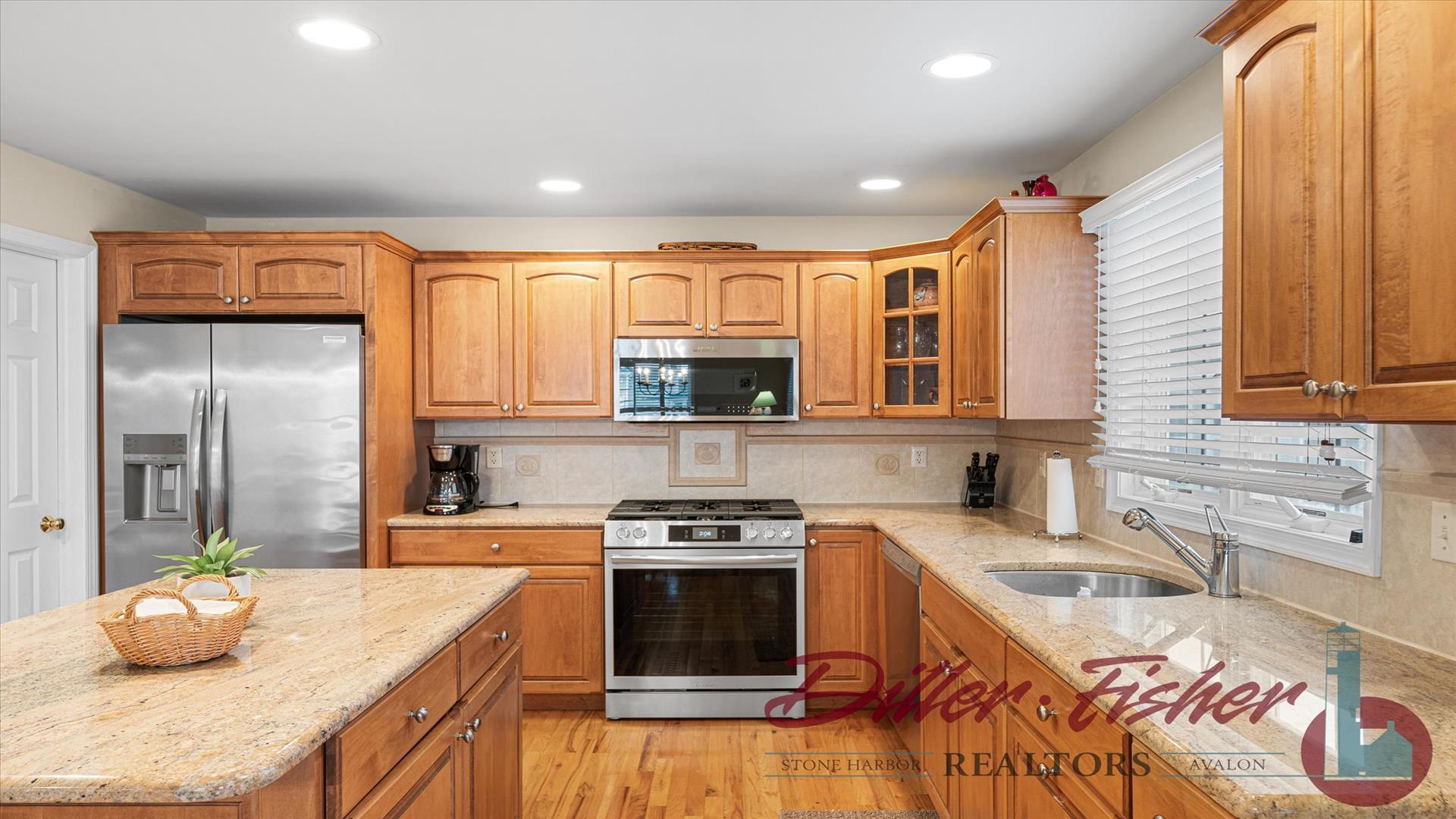 310 79th street, Avalon (Mid-Island)