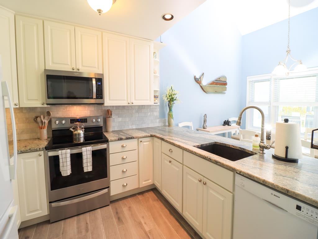 Victorias Walk Unit 206 | Photo 5