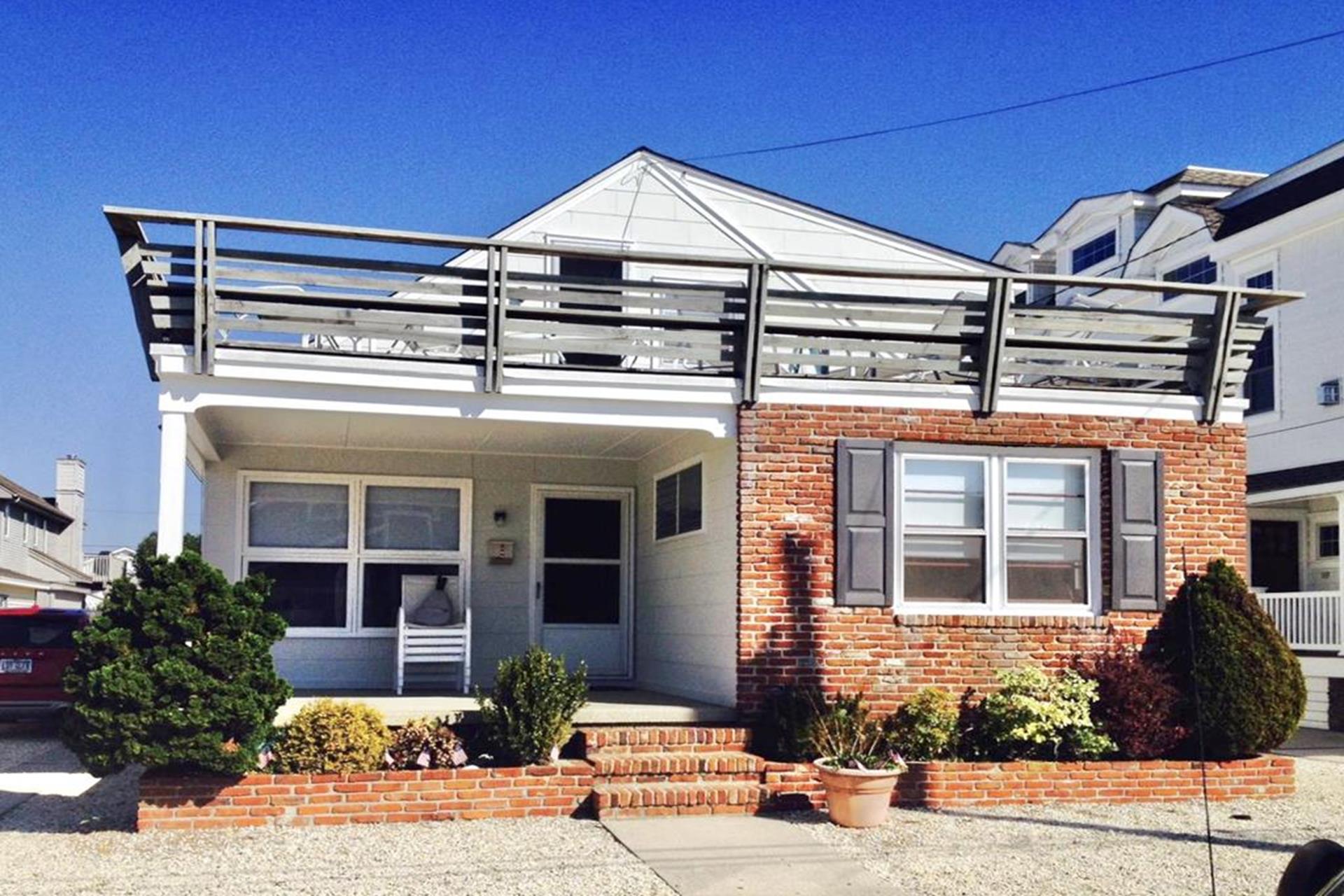 237 43rd Street, Avalon