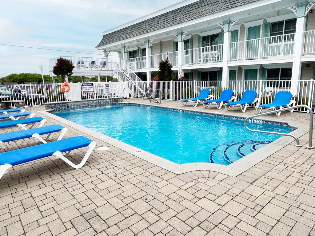 Broadway Beach Unit 1