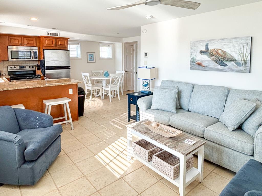 Broadway Beach Unit 1 | Photo 3