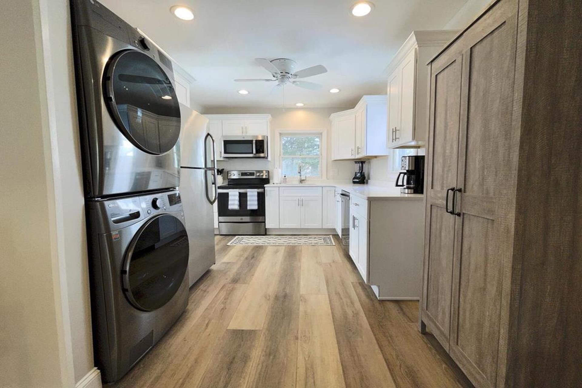 10401 Corinthian Drive, Stone Harbor (Mid-Island)