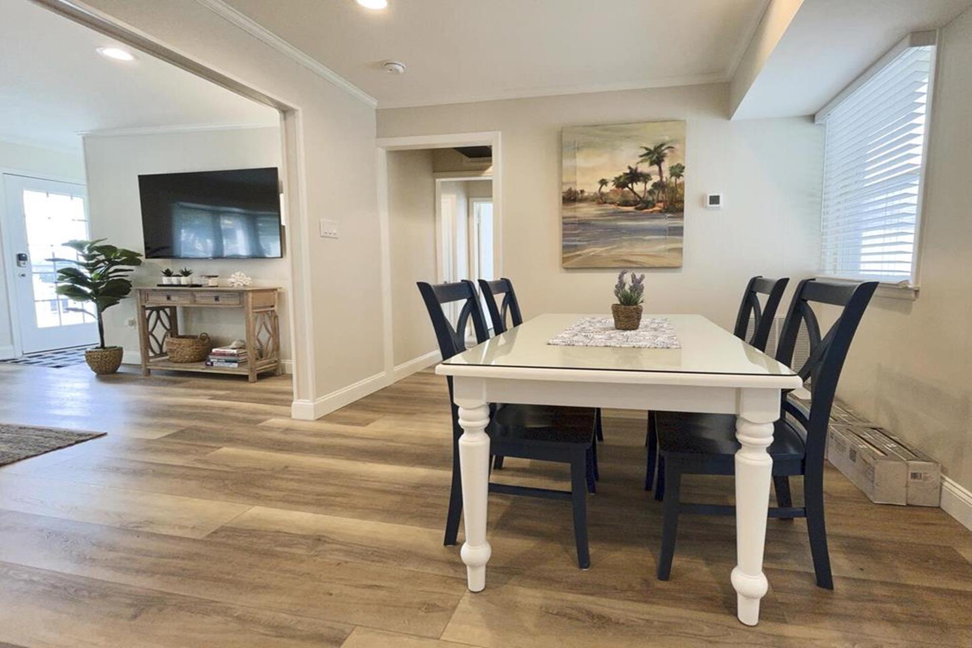 10401 Corinthian Drive, Stone Harbor (Mid-Island)