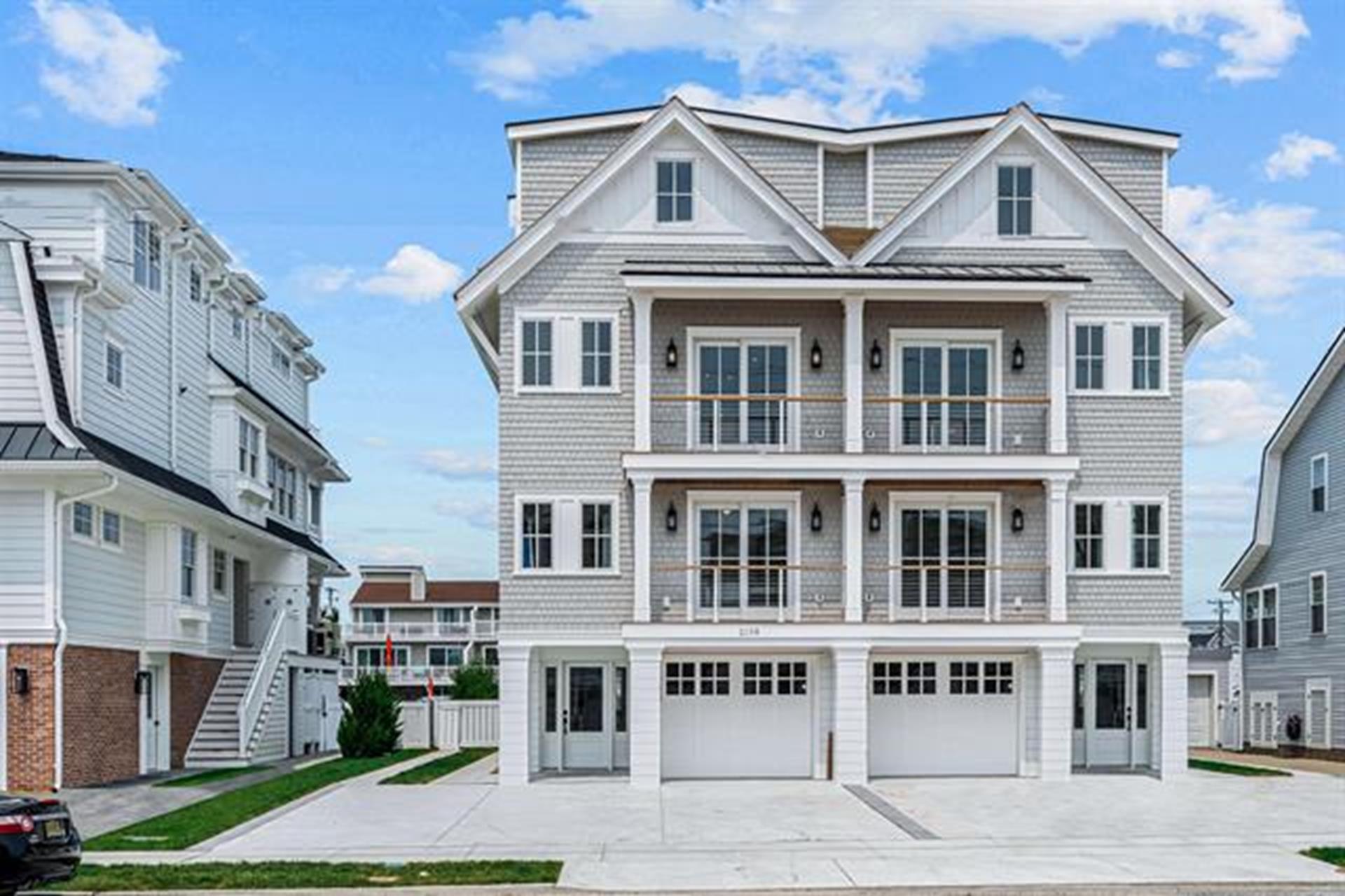 2158 Ocean Drive, Avalon