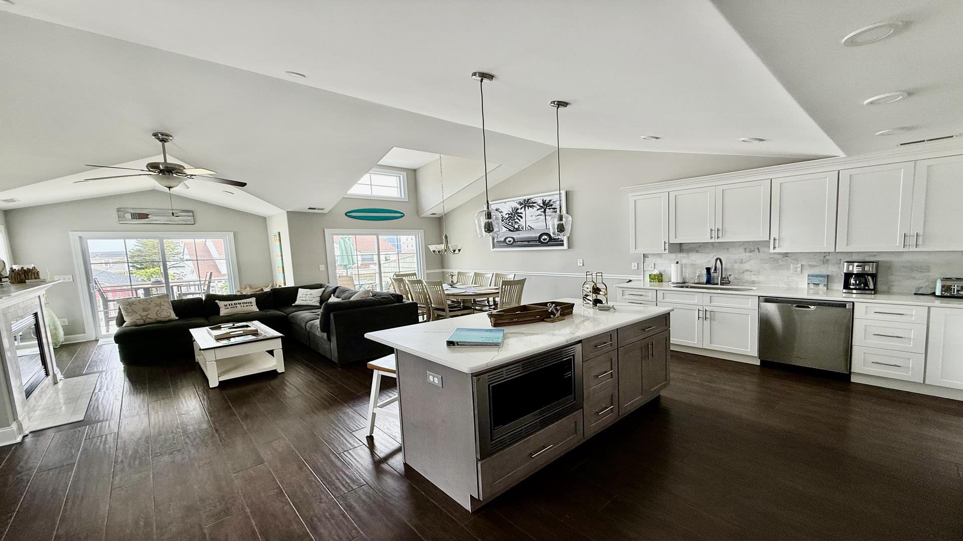 328 East Street Paul Avenue., Wildwood Crest (Wildwood Crest Beach Side)