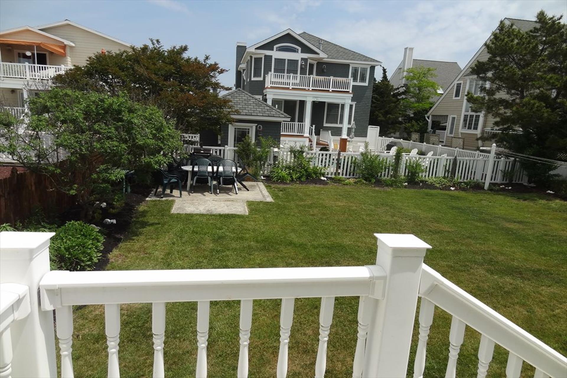272 88th Street, Stone Harbor (Center)