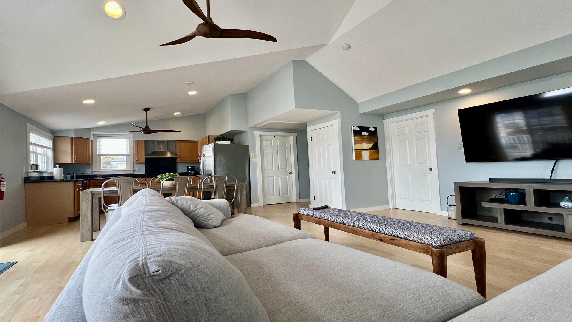 389 95th Street, Stone Harbor (Center)