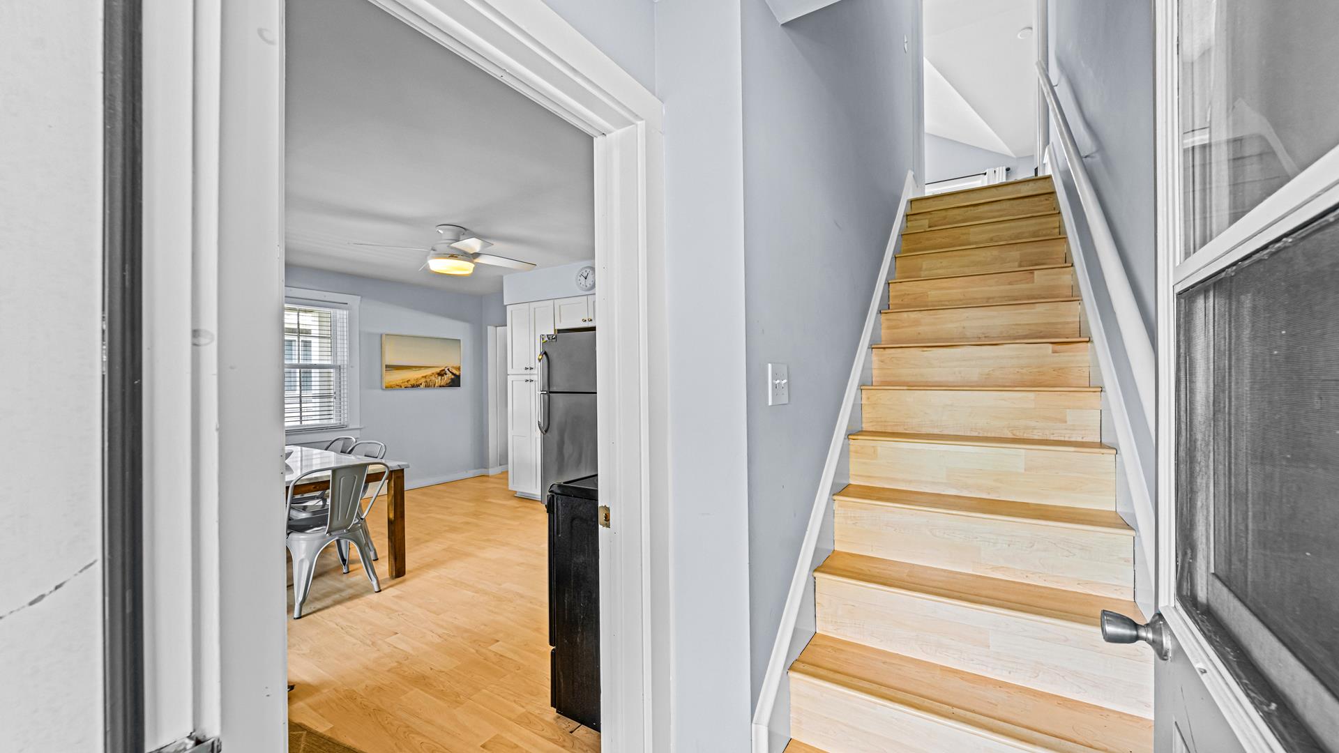 389 95th Street, Stone Harbor (Center)