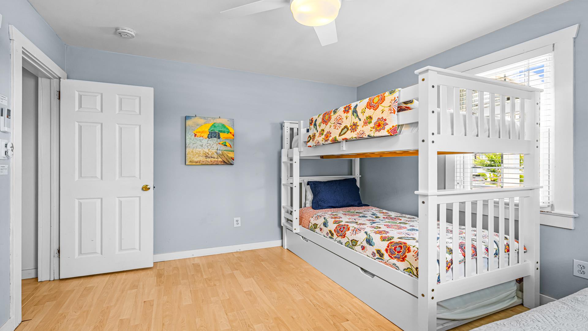 389 95th Street, Stone Harbor (Center)