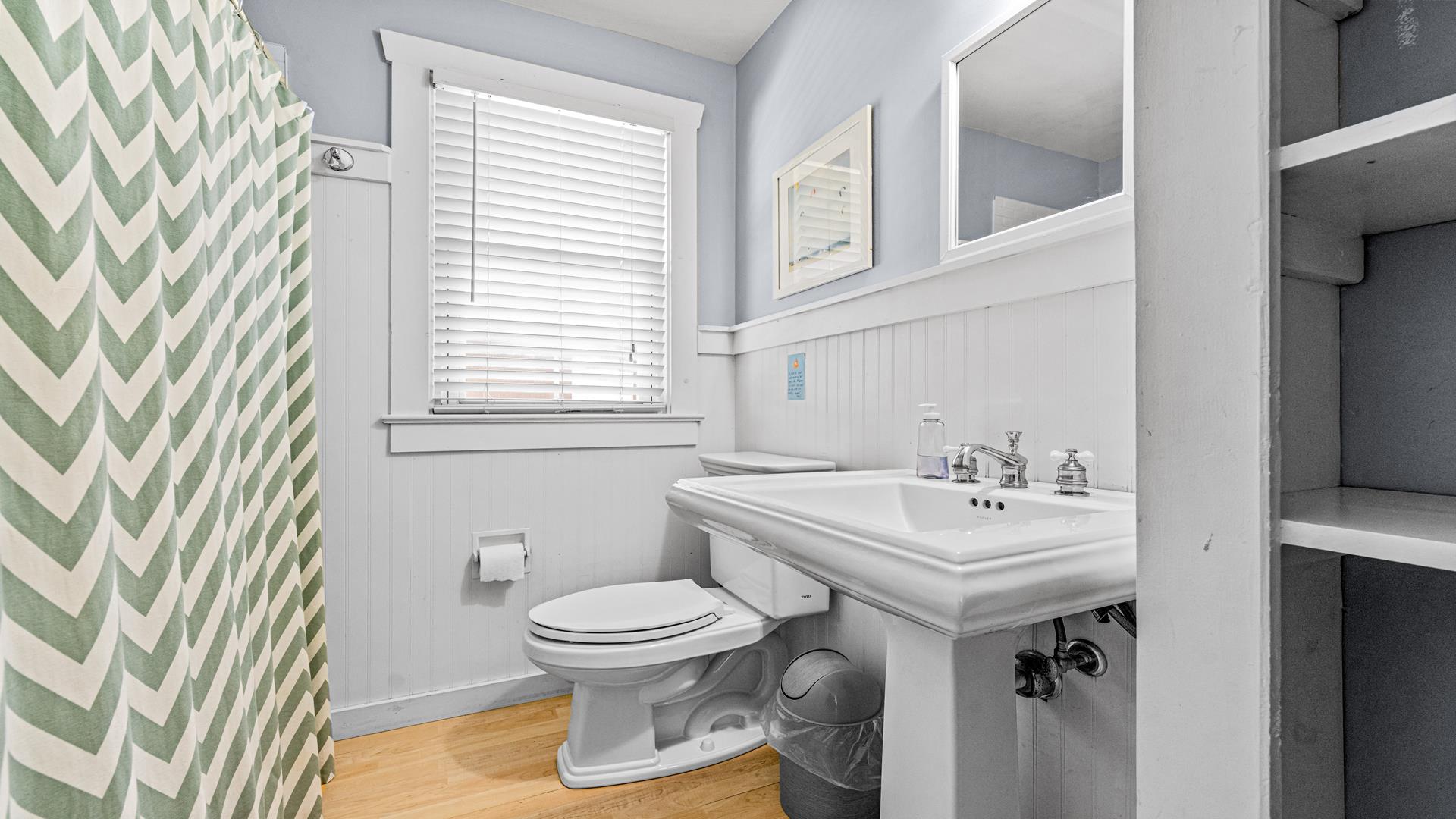 389 95th Street, Stone Harbor (Center)