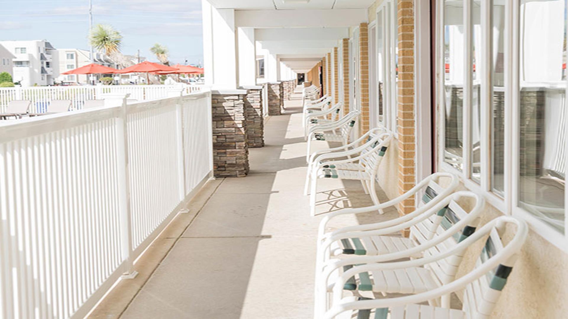 7888 Dune Drive, Avalon (1 Block to Beach)