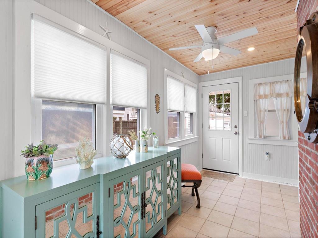 26 W. Delaware Avenue, Beach Haven Terrace (Bay Side)