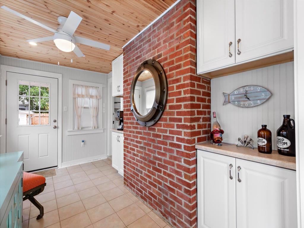 26 W. Delaware Avenue, Beach Haven Terrace (Bay Side)