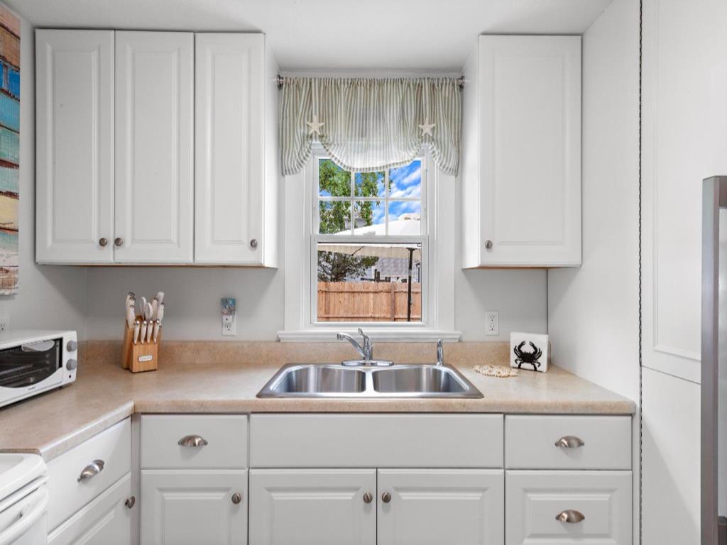 26 W. Delaware Avenue, Beach Haven Terrace (Bay Side)