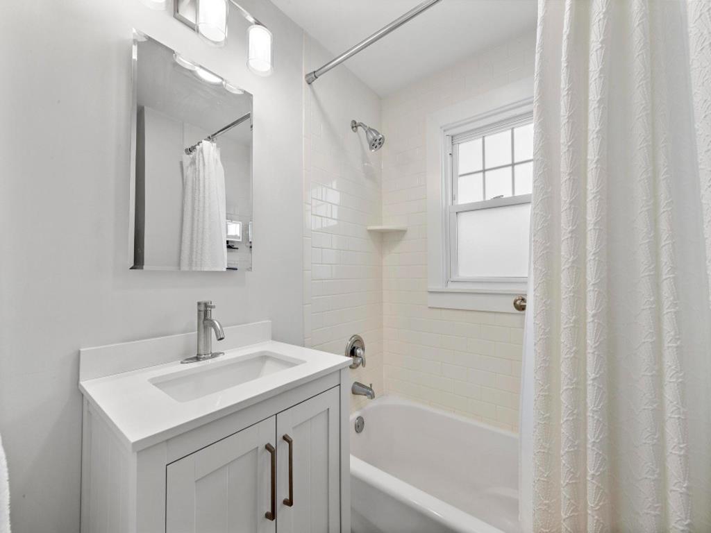 26 W. Delaware Avenue, Beach Haven Terrace (Bay Side)