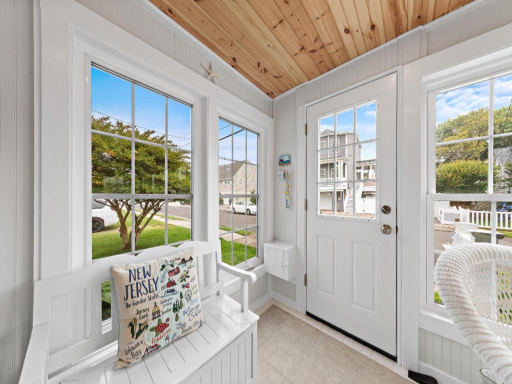 26 W. Delaware Avenue, Beach Haven Terrace (Bay Side)