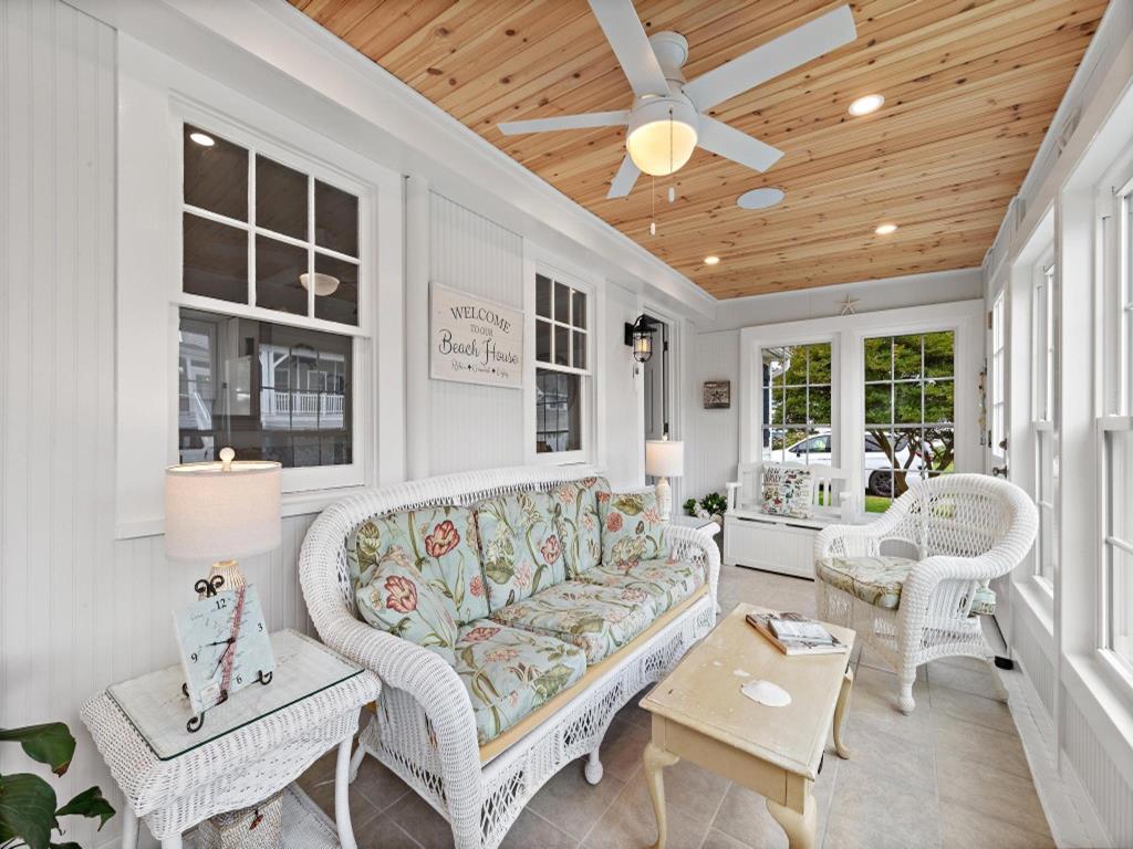 26 W. Delaware Avenue, Beach Haven Terrace (Bay Side)