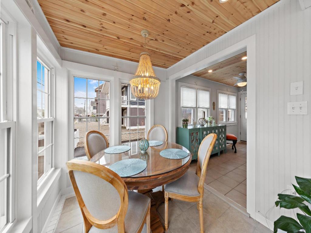 26 W. Delaware Avenue, Beach Haven Terrace (Bay Side)