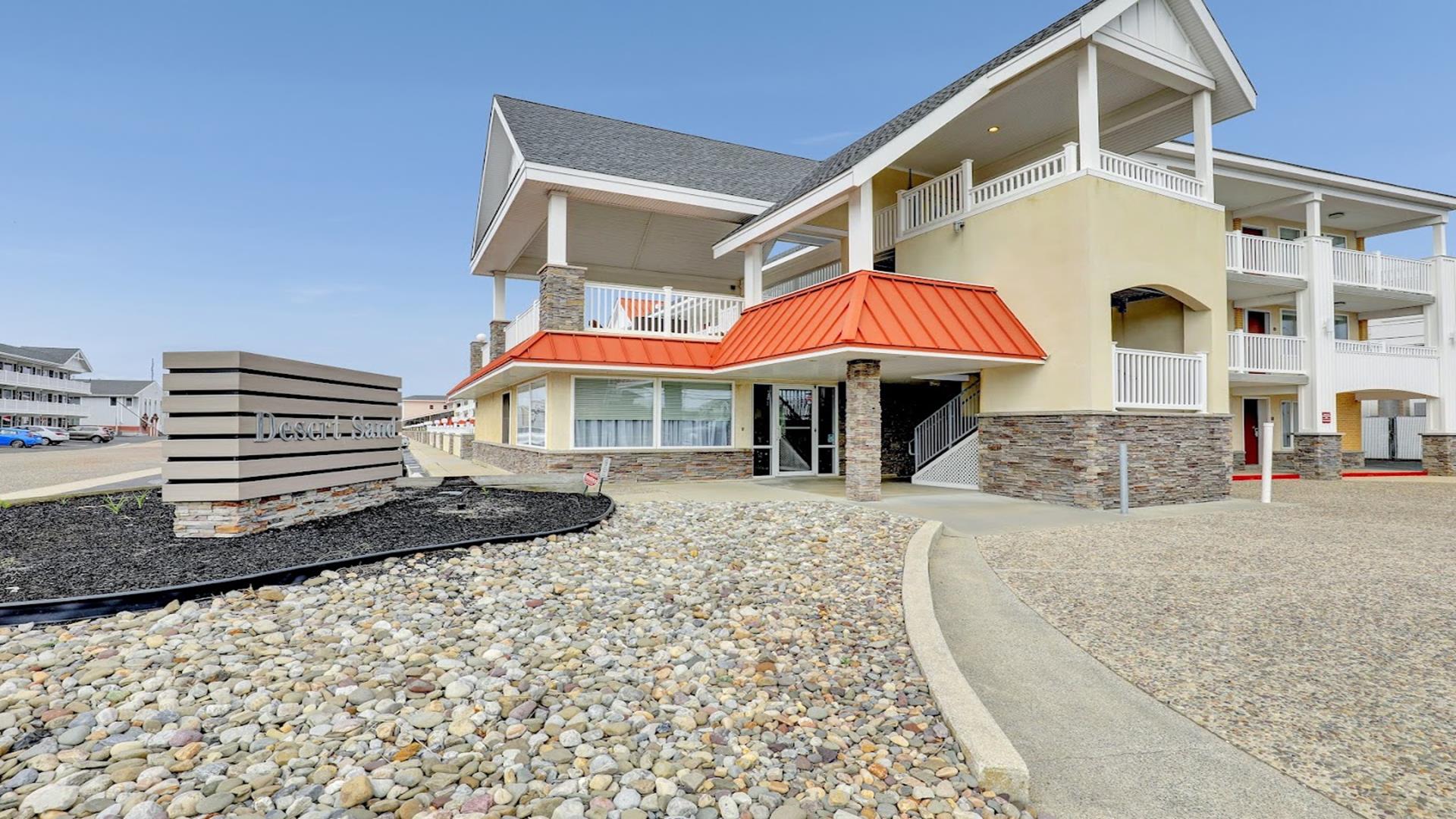 7888 Dune Drive, Avalon (1 Block to Beach)