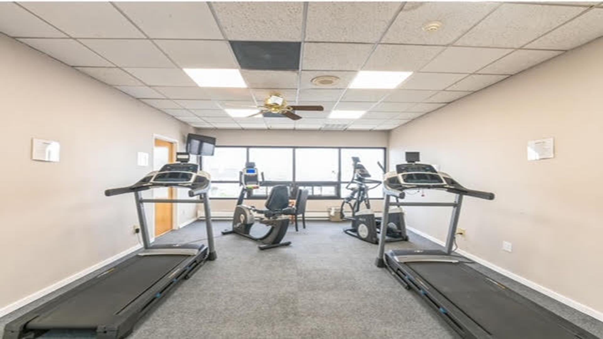 7888 Dune Drive, Avalon (1 Block to Beach)