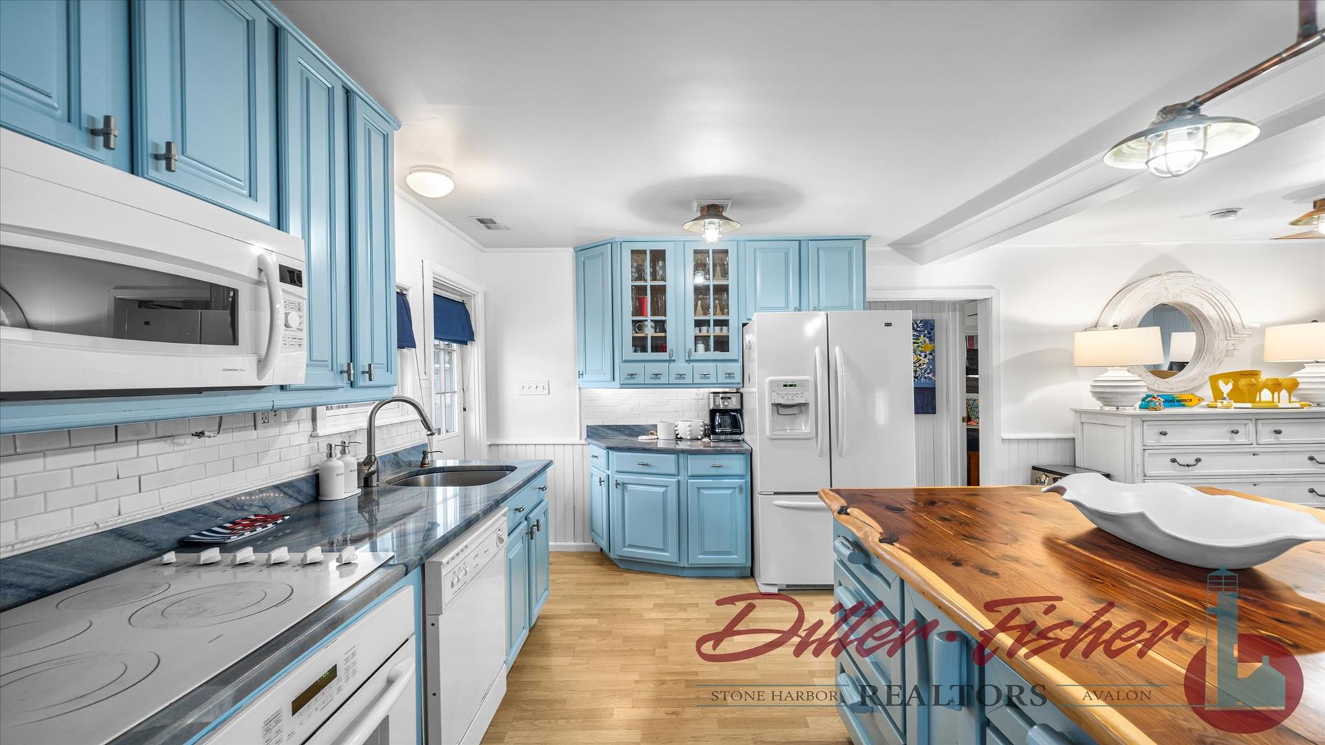 222 108th street, Stone Harbor (Mid-Island)