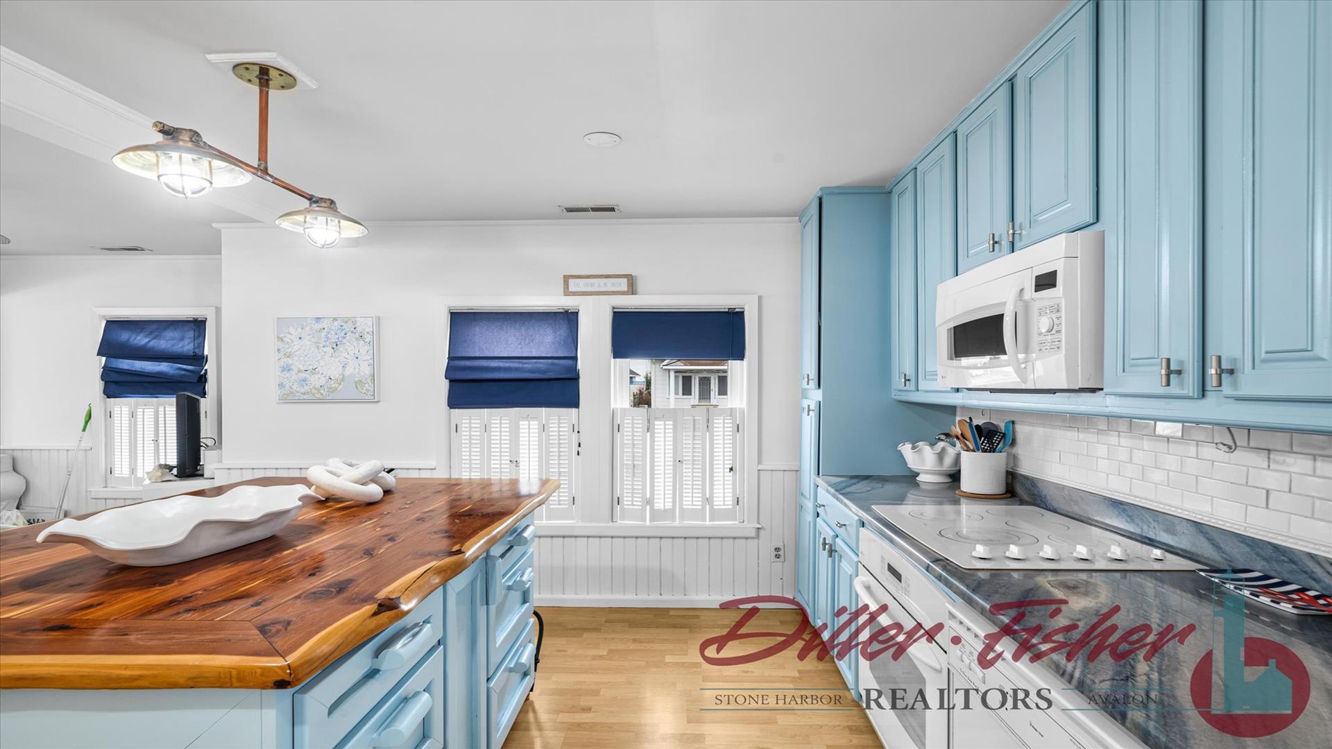 222 108th street, Stone Harbor (Mid-Island)