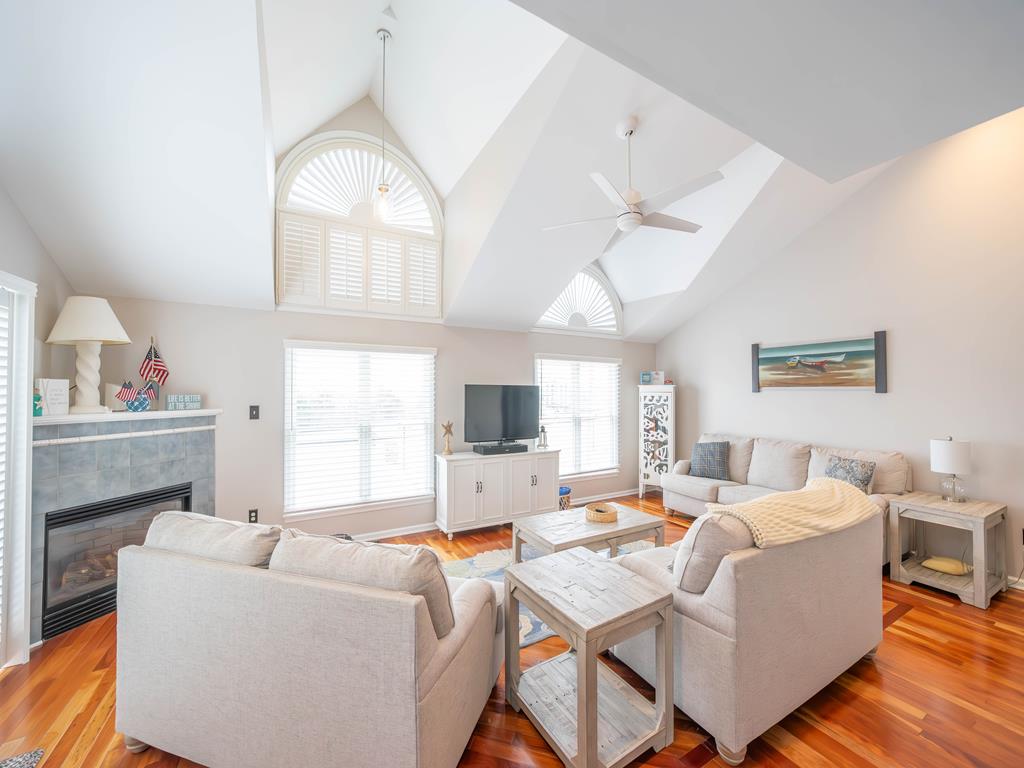 4901 Central Avenue | Photo 3