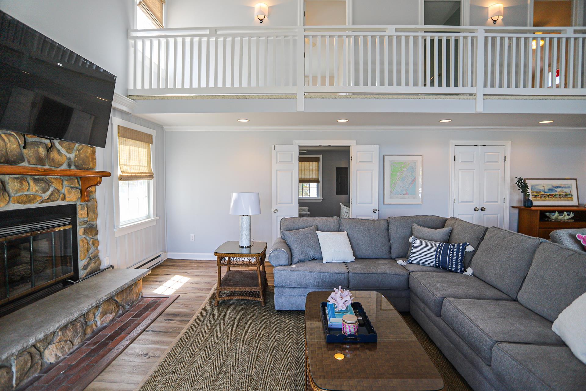 10620 Corinthian Drive, Stone Harbor (Bay Front)