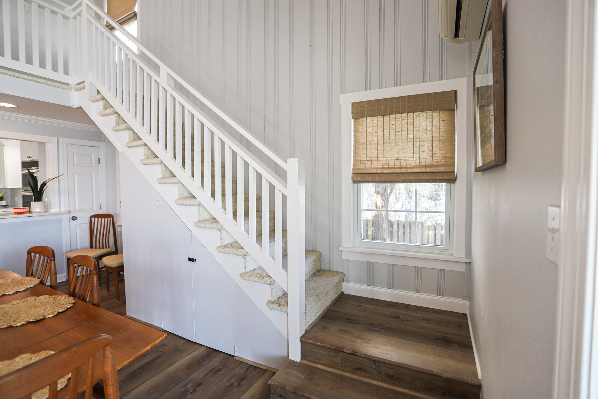 10620 Corinthian Drive, Stone Harbor (Bay Front)