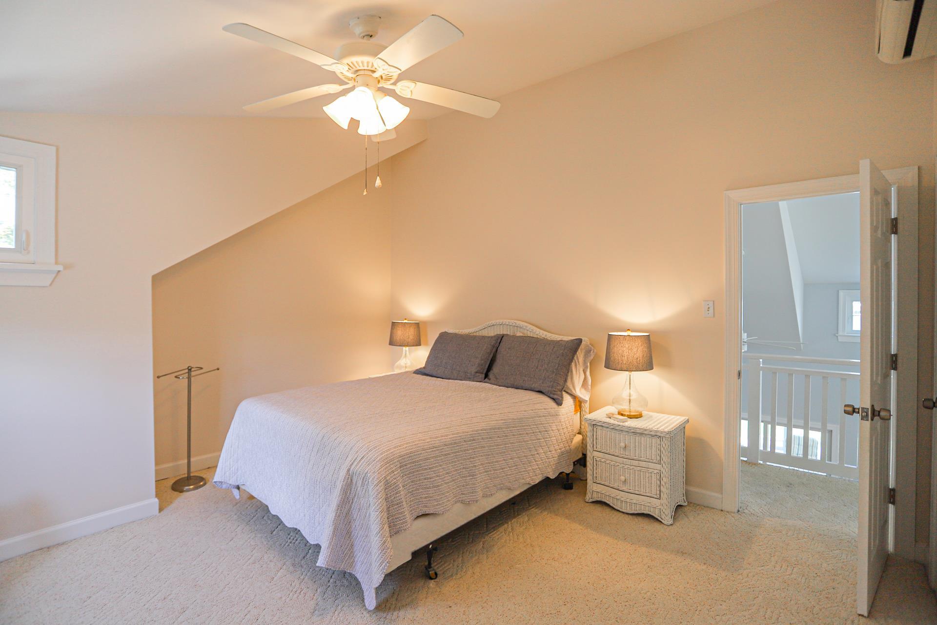 10620 Corinthian Drive, Stone Harbor (Bay Front)