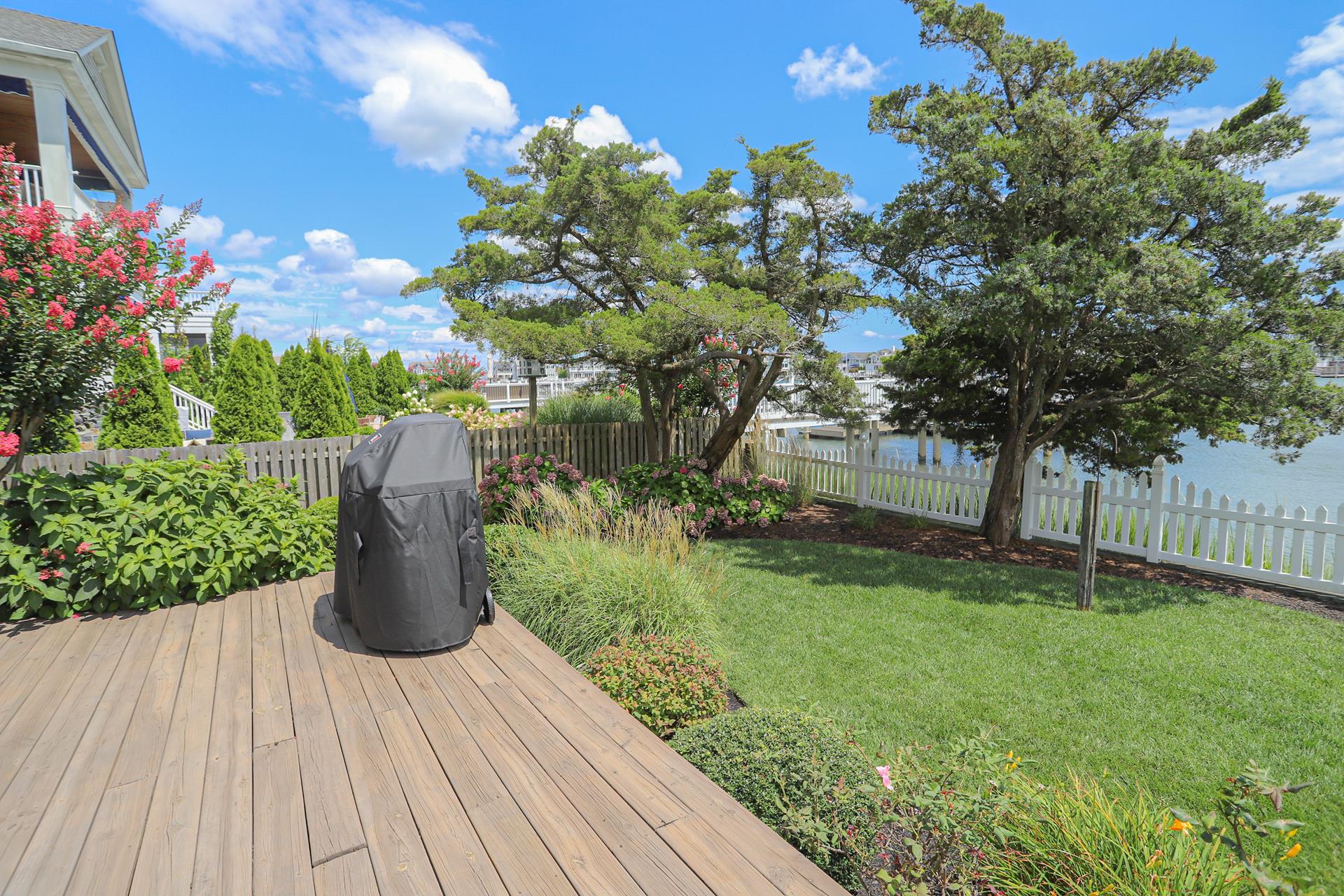 10620 Corinthian Drive, Stone Harbor (Bay Front)