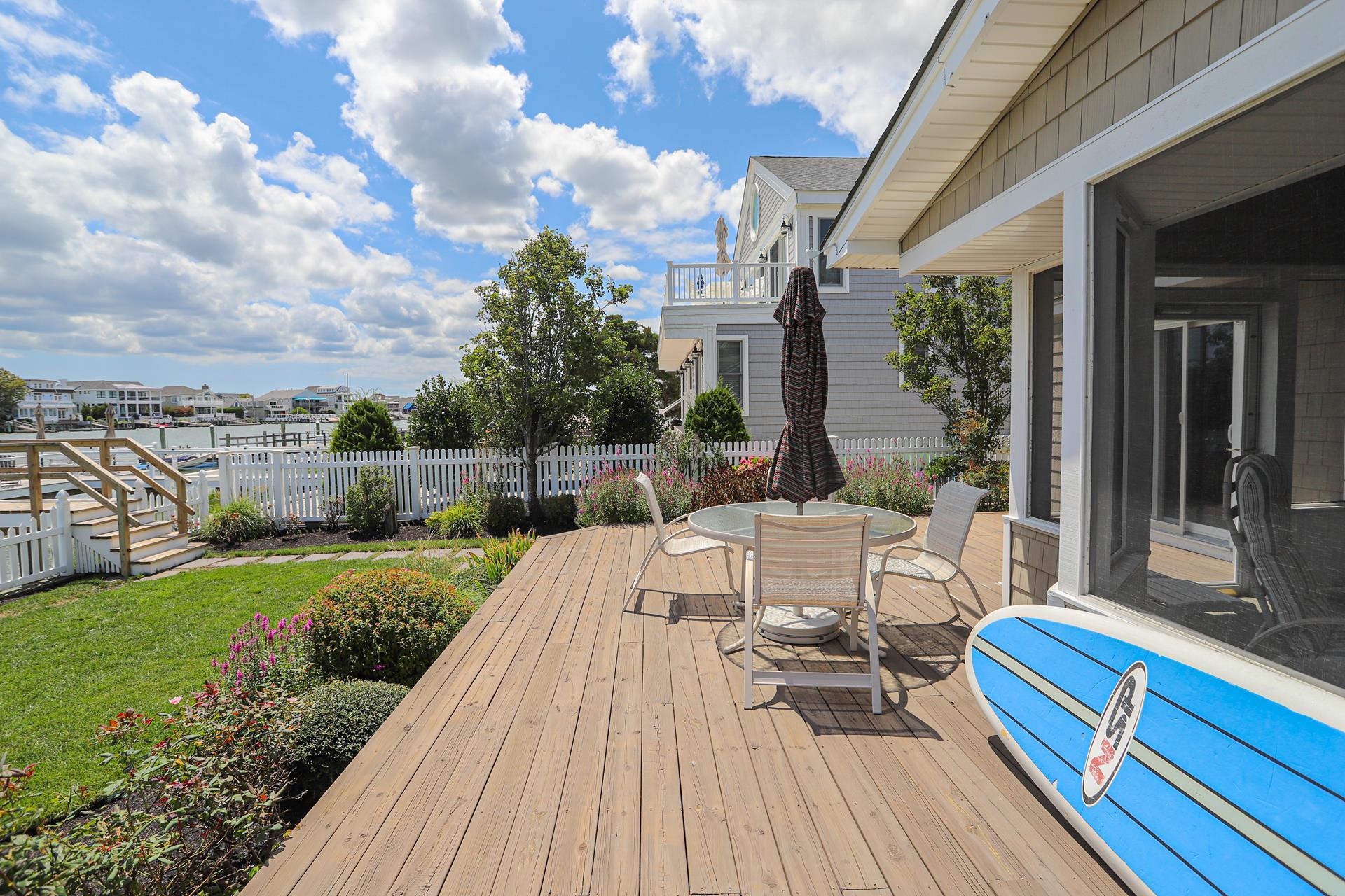 10620 Corinthian Drive, Stone Harbor (Bay Front)