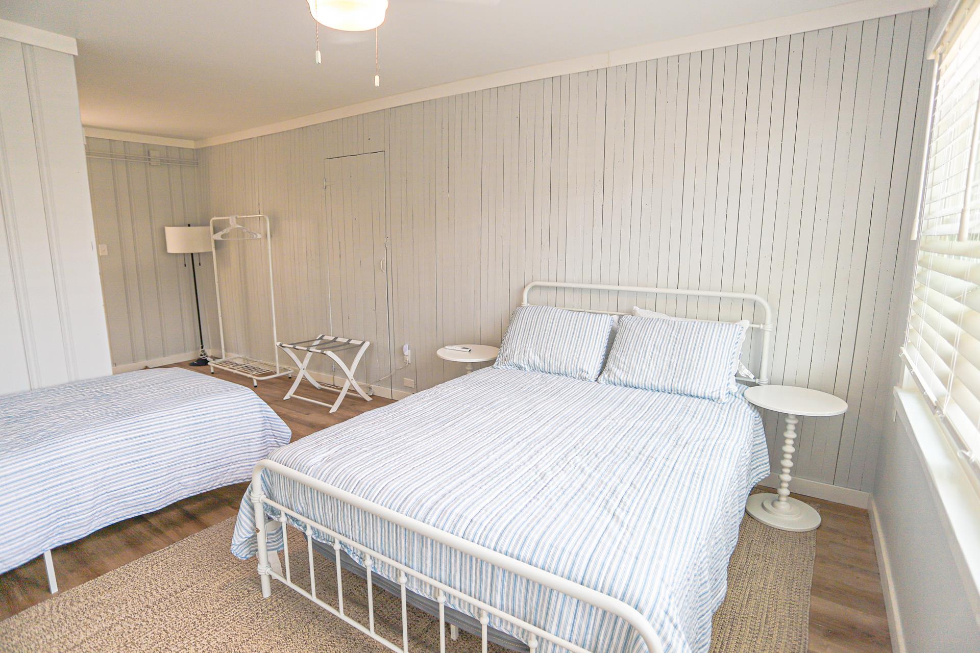 10620 Corinthian Drive, Stone Harbor (Bay Front)