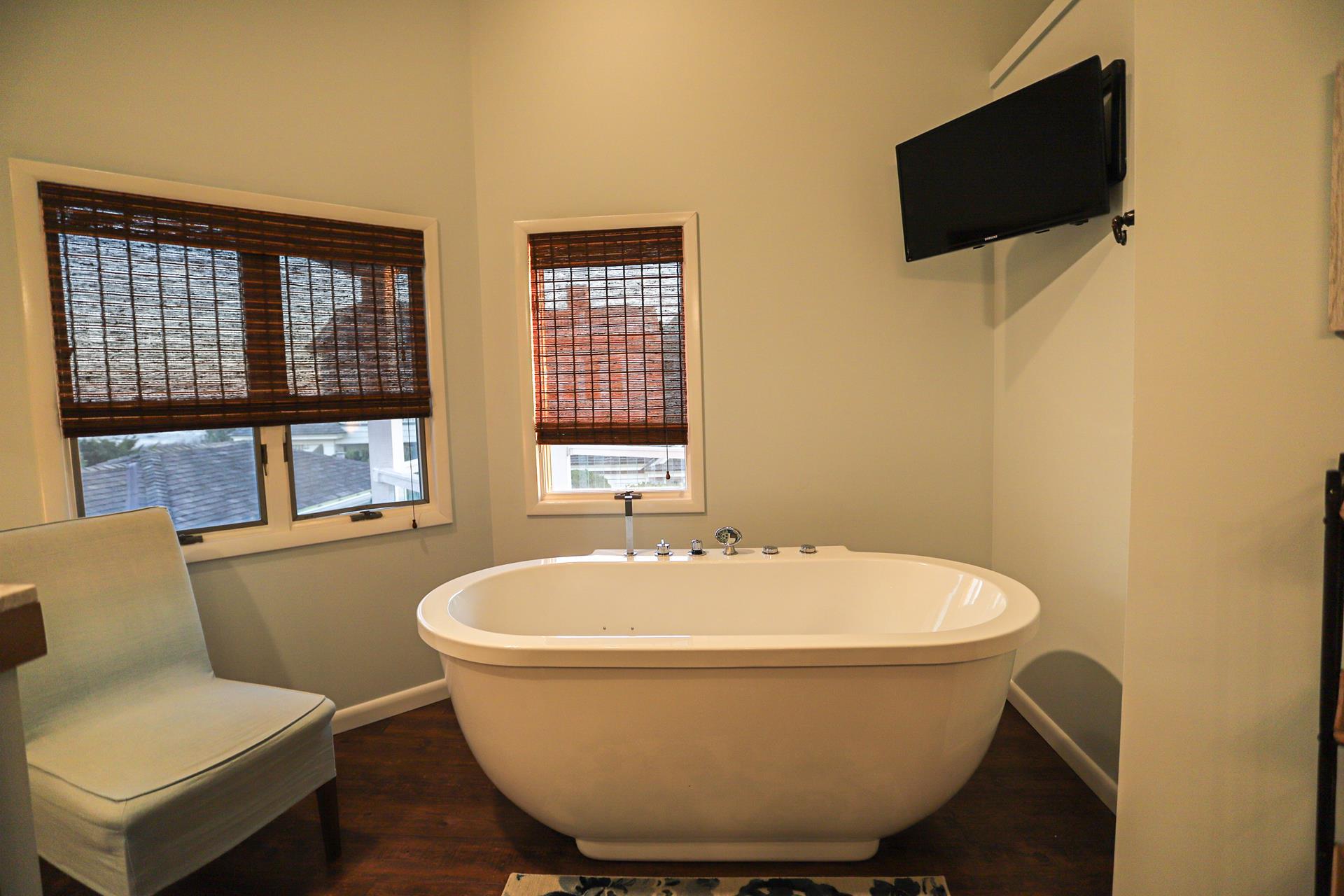 5 108th Street, Stone Harbor (Beach Block)