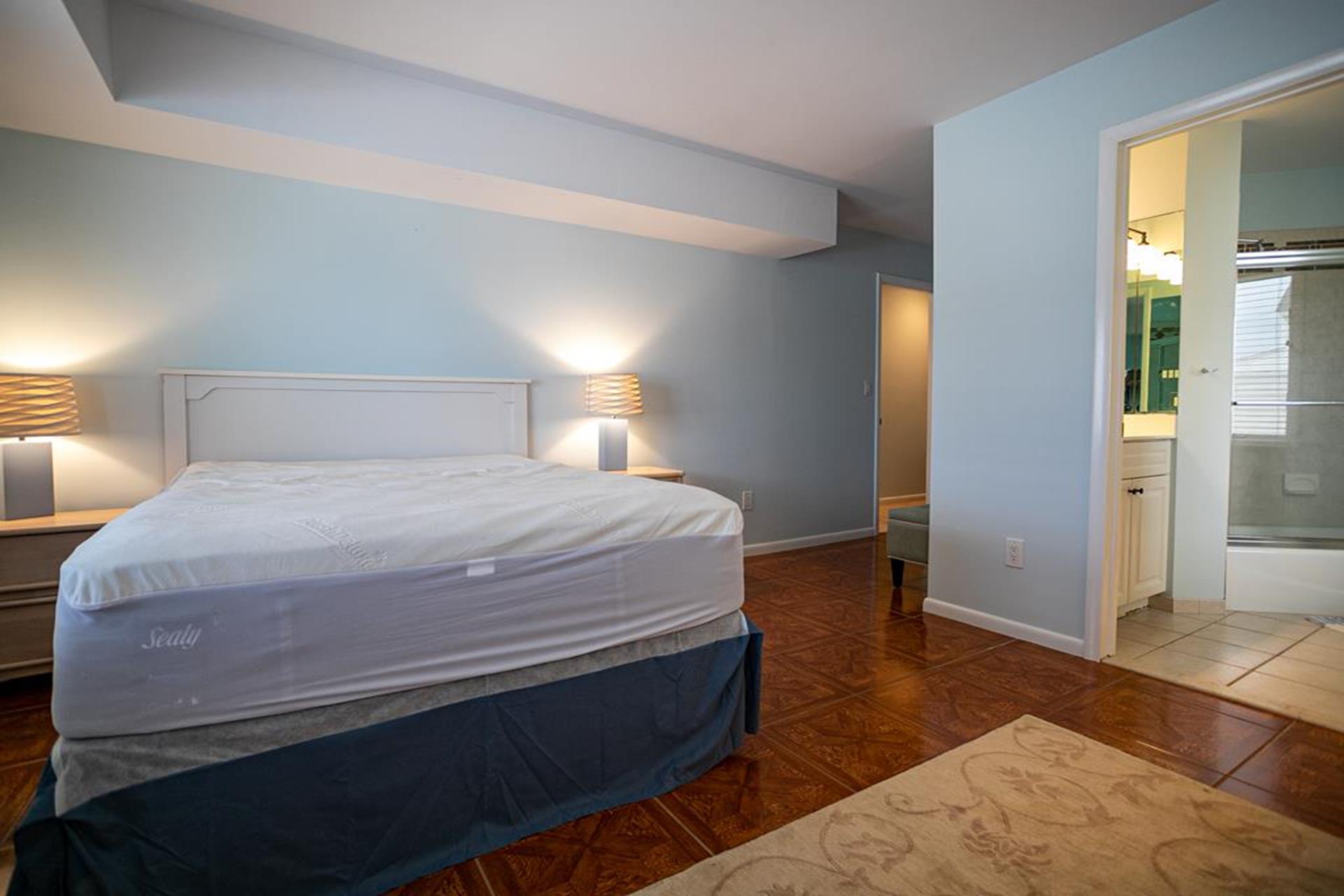 5 108th Street, Stone Harbor (Beach Block)