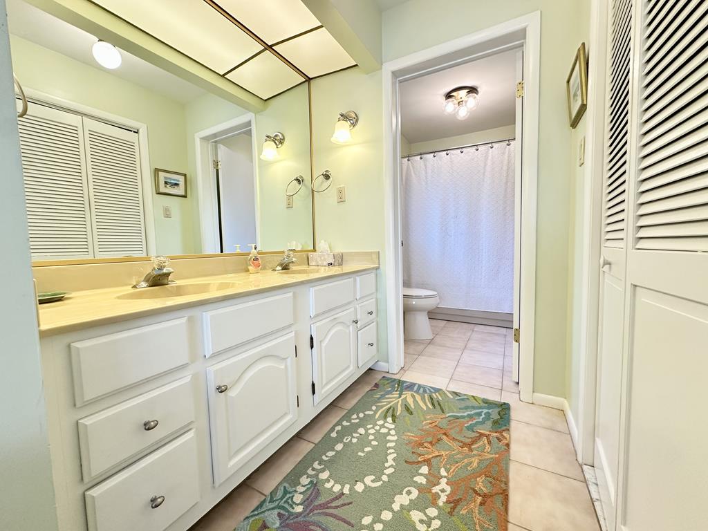 Harbor Paws Retreat-Walking to Pet Friendly Beach | Photo 9