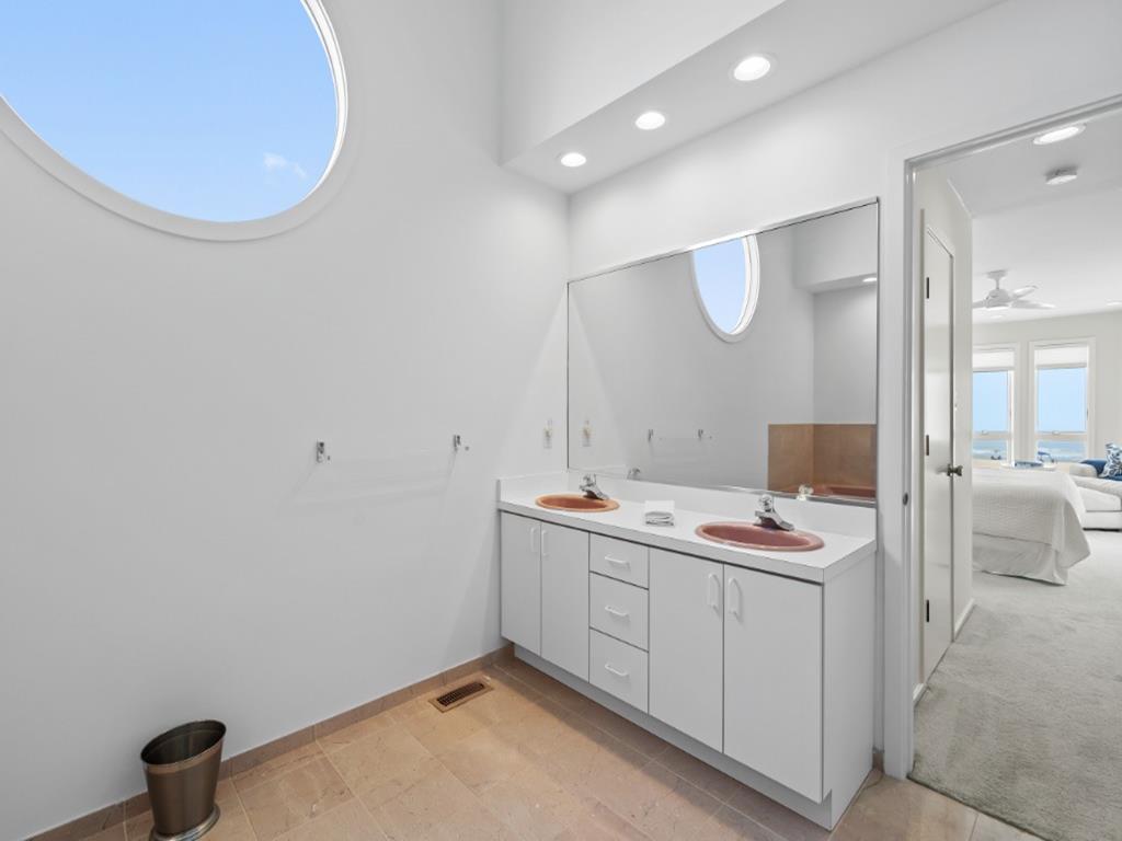 120 E. Bayberry Drive, Peahala Park (Ocean Front)