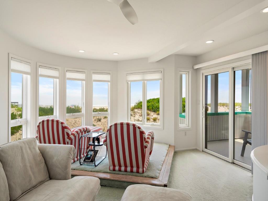 120 E. Bayberry Drive, Peahala Park (Ocean Front)