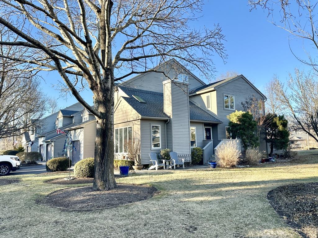Charming Corner Townhome at Cape Meadows! | Photo 37