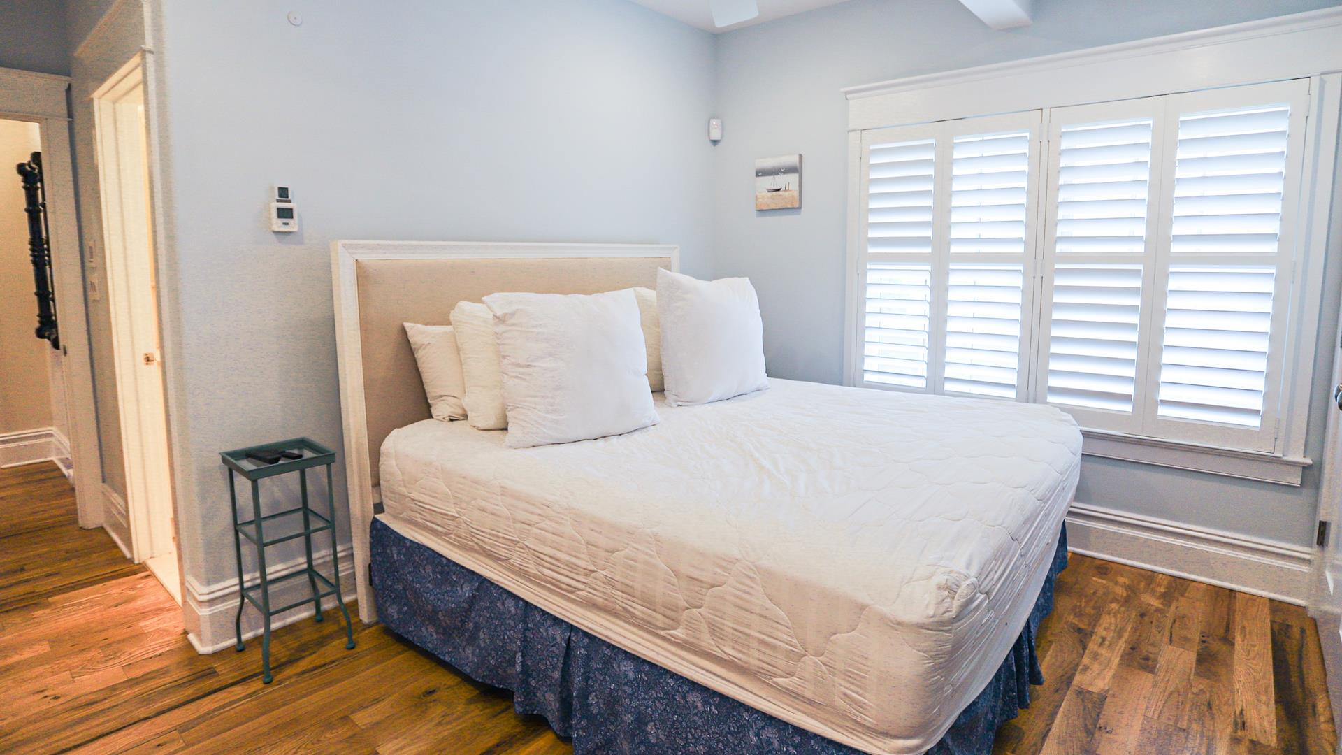 11900 Third Avenue, Stone Harbor (Other)