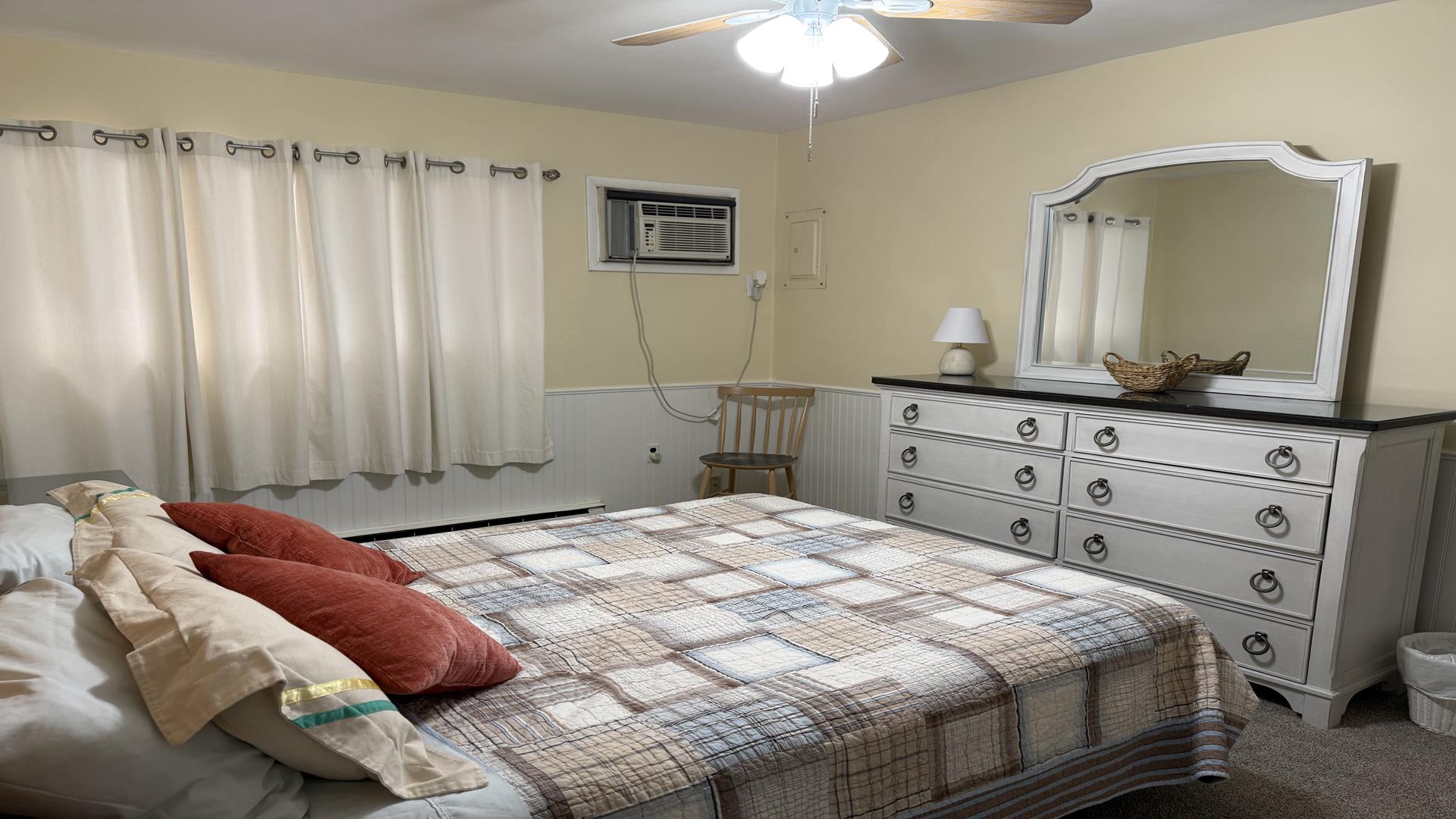 106 W Wisteria Rd, Wildwood Crest (Wildwood Bay Side)