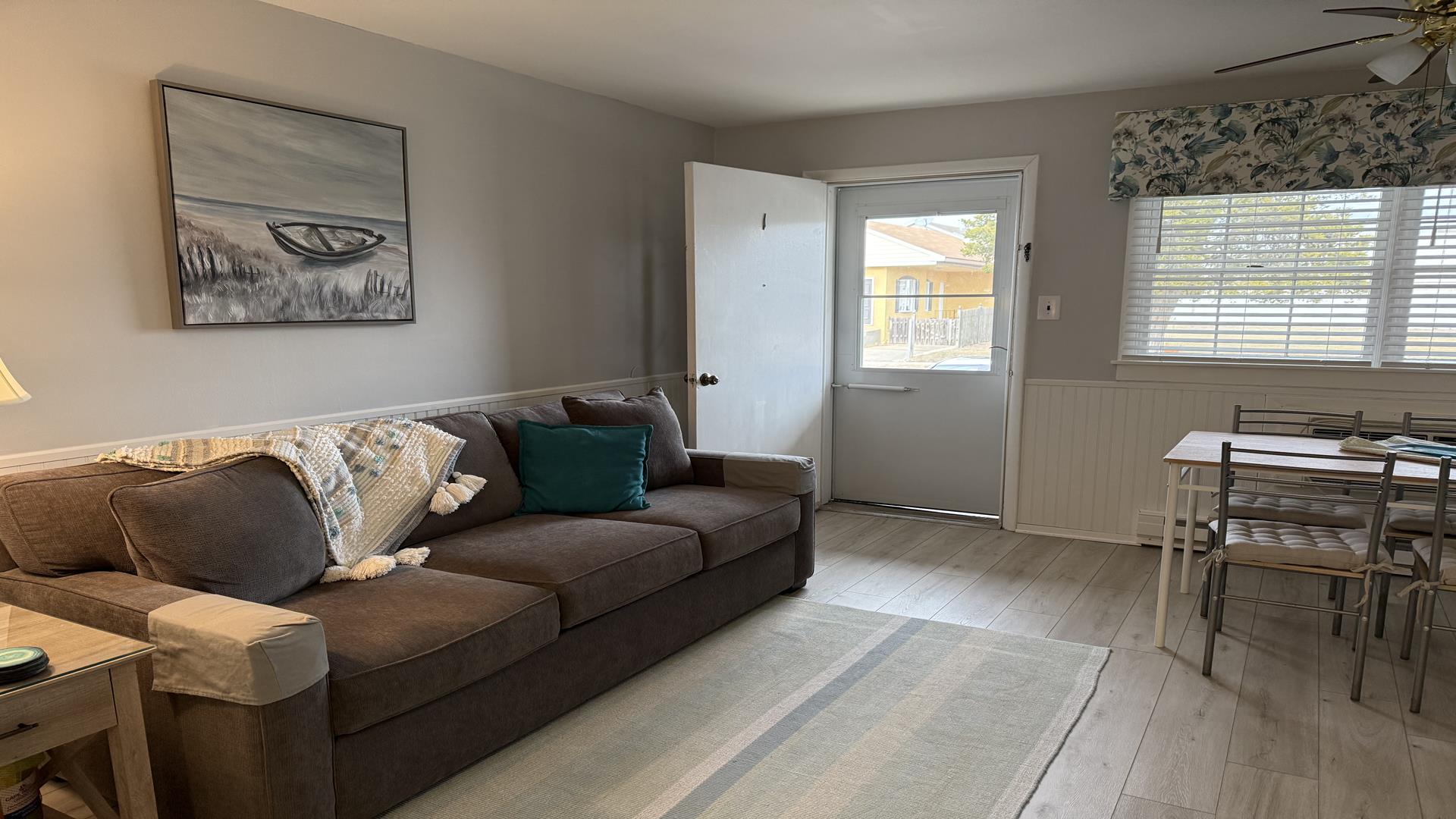 106 W Wisteria Rd, Wildwood Crest (Wildwood Bay Side)