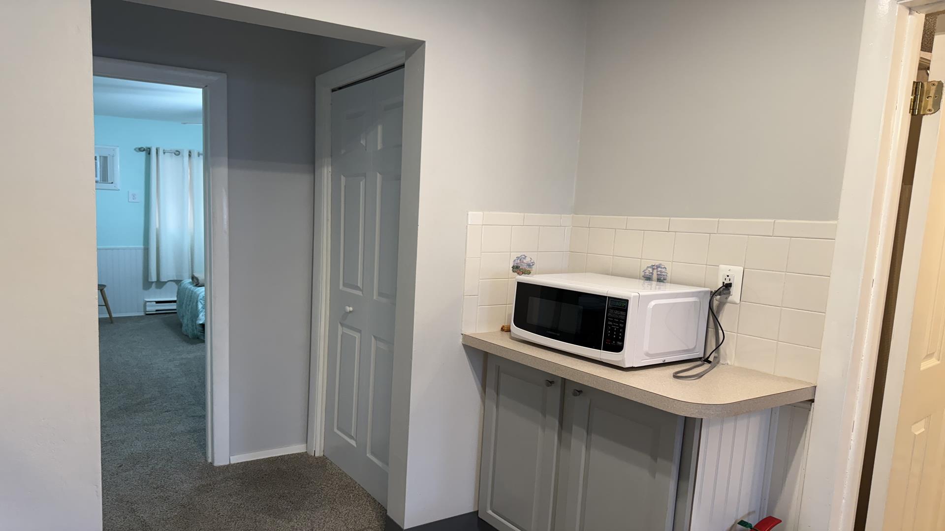 106 W Wisteria Rd, Wildwood Crest (Wildwood Bay Side)