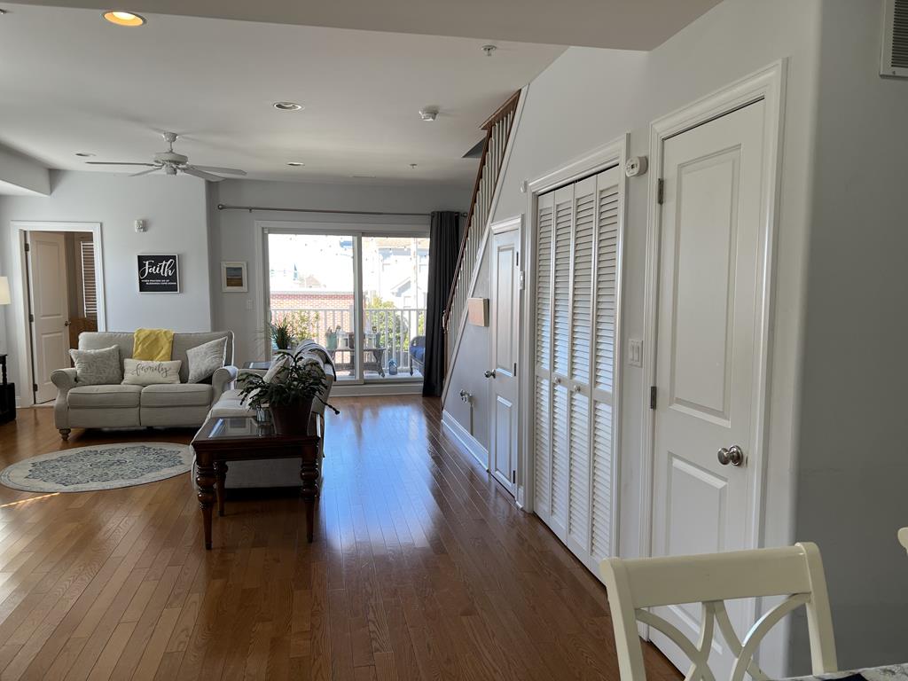 4204 Landis Avenue, Sea Isle City (Center)