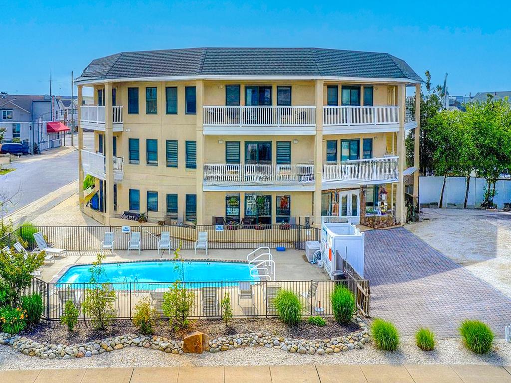 1810 Central Avenue, Ship Bottom, NJ